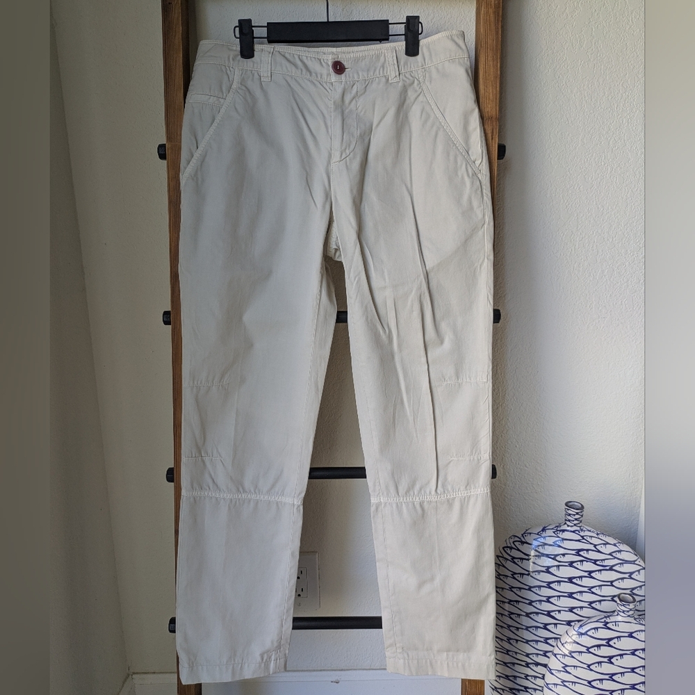 Brunello Cucinelli Men's Cream Casual Lightweight Chino Pants - Size 48 ITL/FR